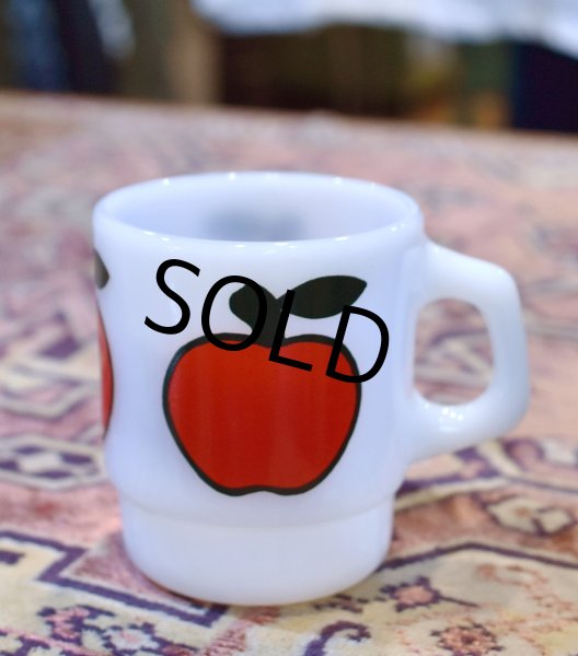 画像1: 【Fire King】【ファイヤーキング】【スーパーフルーツ】【アップル】【スタッキングマグ】【マグカップ】  (1)