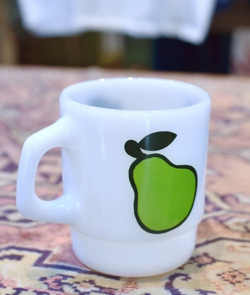 画像3: 【Fire King】【ファイヤーキング】【スーパーフルーツ】【洋ナシ】【スタッキングマグ】【マグカップ】  (3)