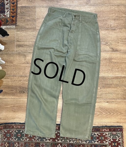 画像1: 50's【ビンテージ】【米軍実物】USMC?【べイカーパンツ】【W30.5程度】   (1)