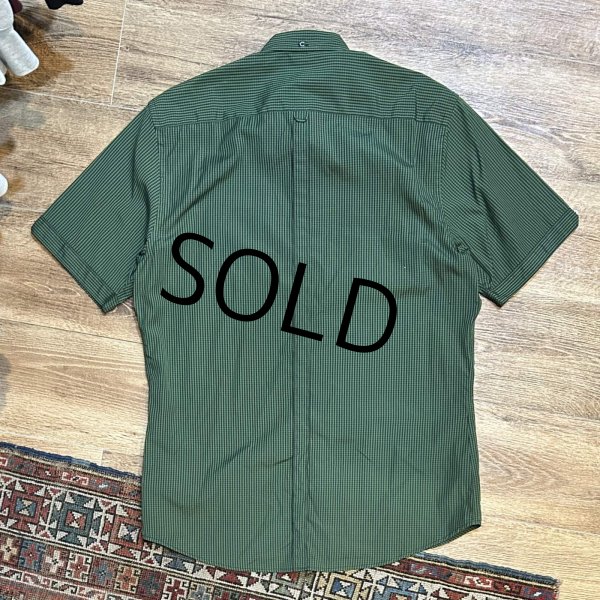 画像3: ポルトガル製 ビンテージ 【フレッドペリー】Fred Perry【緑x黒】ギンガムチェック【コットン】【半袖ボタンダウンシャツ】【44】  (3)