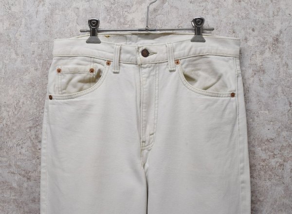 画像1: 90’ｓ【USA製】ビンテージ【LEVI'S】【リーバイス505】５０５ 白【デニムパンツ】【ホワイトデニム】【32ｘ32】  (1)
