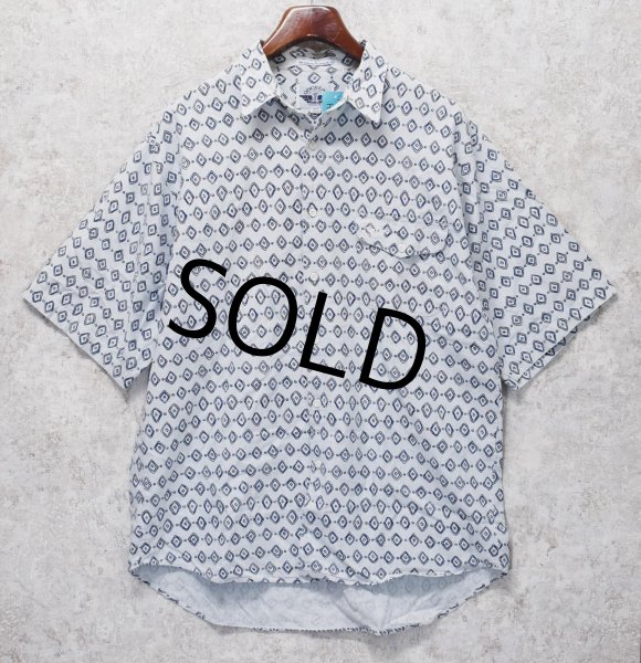 画像1: 90’s~【ビンテージ】【DOCKERS】ドッカーズ【胸フラップ刺繍】【グレー×紺】総柄【ロゴ入り】【コットン半袖シャツ】【サイズM】  (1)