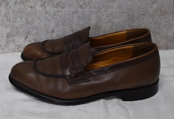 画像5: 【ENGLAND製】BARNEYS NEW YORK【バーニーズニューヨーク】【別注】【ブラウン】【Vチップローファー】【10 1/2D】【28.5cm程度】  (5)