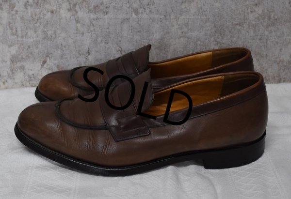 画像5: 【ENGLAND製】BARNEYS NEW YORK【バーニーズニューヨーク】【別注】【ブラウン】【Vチップローファー】【10 1/2D】【28.5cm程度】  (5)