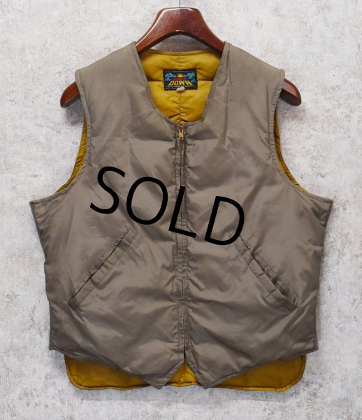 画像1: ~70's【ビンテージ】【Eddie Bauer】【エディーバウアー】バウアーダウン【ブラウンベージュ】ダウン【ダウンベスト】【サイズ42】  (1)
