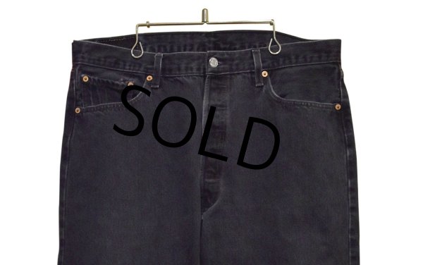画像1: 90's【ビンテージ】【LEVI'S】【リーバイス】【501】ブラック 黒【デニムパンツ】後染め【38×30】  (1)