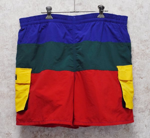 画像1: 【ビンテージ】【ＬＬビーン】【L.L.bean】【紺ｘ赤ｘ黄ｘ緑】クレイジーパターン【バギーズショーツ】【ナイロンショーツ】【Ｍ／Ｌ】  (1)
