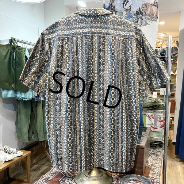 画像3: ハワイ製【ビンテージ】【FASHION BY TINA】【ブラウン系】【幾何学模様】コットン【半袖開襟シャツ】【サイズL】  (3)