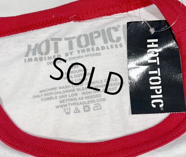 画像2: 【デッドストック】【ビンテージ】【HOT TOPIC】【Let's Summer Demons】【白x赤】【リンガーTシャツ】【サイズM】  (2)