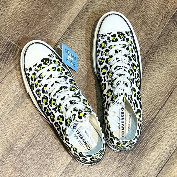 画像2: 【新品未使用】【コンバース】converse オールスター【CT70】【レオパード柄】スニーカー【US9 1/2】【28cm】   (2)
