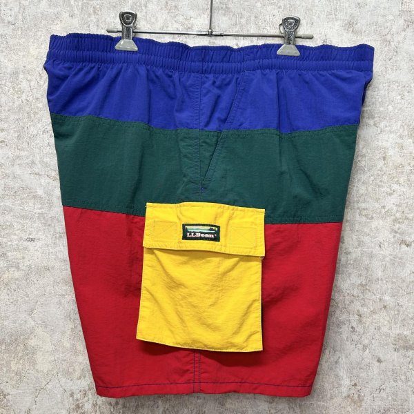 画像4: 【ビンテージ】【ＬＬビーン】【L.L.bean】【紺ｘ赤ｘ黄ｘ緑】クレイジーパターン【バギーズショーツ】【ナイロンショーツ】【Ｍ／Ｌ】  (4)