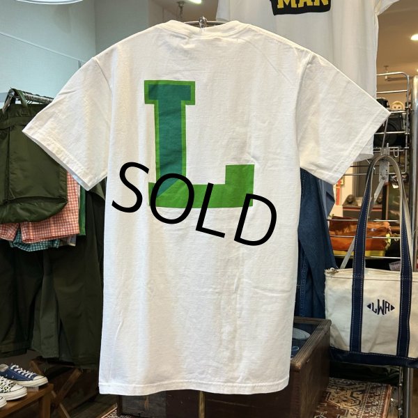 画像3: 【ビンテージ】【チャンピオン】【Champion】【LESLEY UNIVERSITY】カレッジロゴ【バックプリント付き】白ｘ黄緑プリント【プリントTシャツ】【サイズS】  (3)