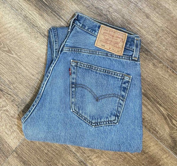 画像1: 90's【ビンテージ】【USA製】【LEVI'S】【リーバイス】【501】【デニムパンツ】【34×30】  (1)