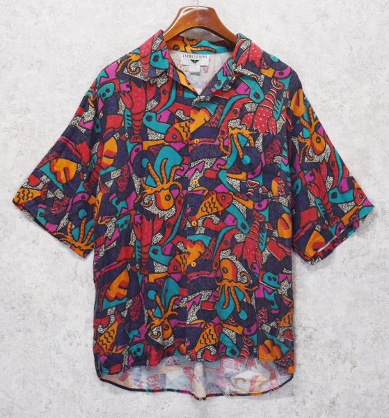画像1: ビンテージ【EXPRESSIONS】【紺×海の生き物柄】総柄【レーヨン】【半袖シャツ】【サイズＬ】  (1)