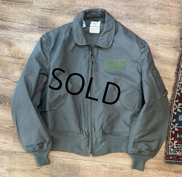 画像1: ほぼ未使用!!【米軍実物】USAF 【VALLEY APPAREL社製】ビンテージ【CWU36/P】ノボロイド繊維【フライトJKT】【MIL-J-83382C】【サイズL】  (1)