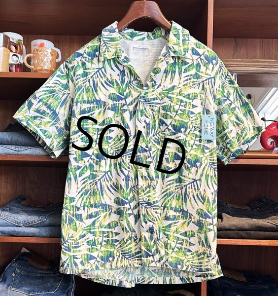 画像1: 【コロンビア】【Columbia】ビンテージ【PFG】草 葉 総柄 緑【半袖フィッシングシャツ】【サイズＳ】  (1)