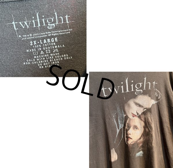 画像2: ビンテージ【TWILIGHT】トワイライト【黒】映画【Ｔシャツ】【サイズＸＬ】  (2)