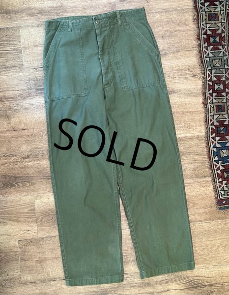 画像2: 【60's】【米軍実物】【ビンテージ】【U.S.ARMY】OG107【UFOボタン】Wステッチ【ボタンフライ】【ベイカーパンツ】【ユーティリティパンツ】【36ｘ33】  (2)