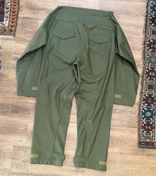 画像4: 【CHAUNK DRKLAC】【ツナギ風アーミーパンツ】ミリタリーパンツ【カーゴパンツ】オールインワン【サイズL】  (4)