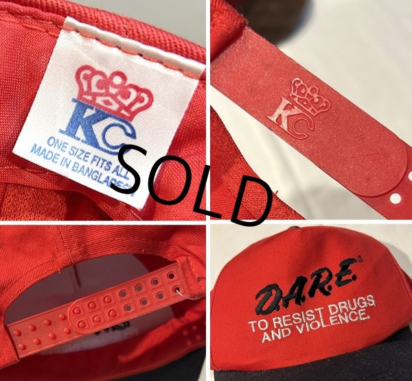 画像2: 【デッドストック】90’ｓ【ビンテージ】【D.A.R.E】【赤×黒】【コットンキャップ】【ＢＢキャップ】  (2)