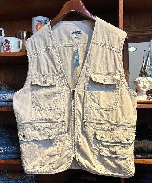 画像1: 【ビンテージ】【HUNTER】ハンター【オリーブ】ジップアップ【ハンティングベスト】【フィッシングベスト】コットンベスト【US38】 (1)