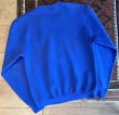 画像3: 90's~ 【ビンテージ】【RUSSELL】ラッセル 【青】ブルー【FOCAS】傘と動物【クルーネック】前V スウェット【サイズS】  (3)