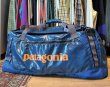 画像1: 【ビンテージ】【パタゴニア】patagonia 【青ｘオレンジ】ブラックホール ダッフル 70L  (1)