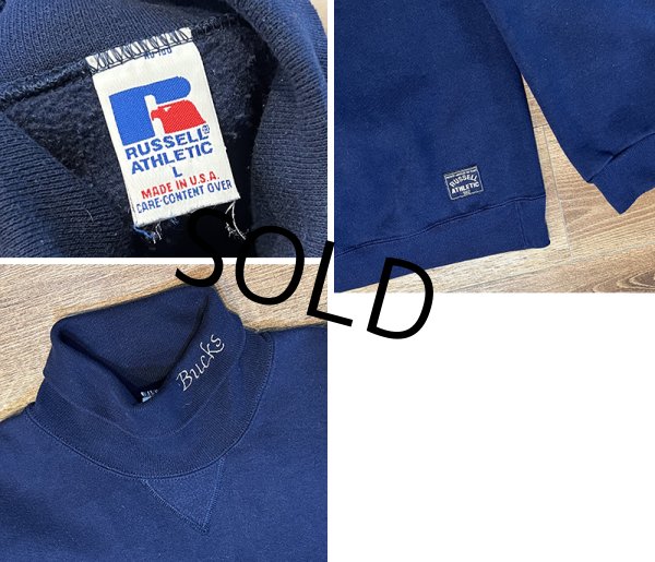 画像2: 90's【USA製】【ビンテージ】【RUSSELL】ラッセル【紺】【Bucks】首元刺繍【タートルネックスウェット】【サイズＬ】  (2)