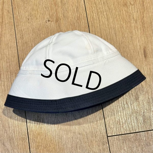 画像3: 程度良好!! ビンテージ【U.S.NAVY】ブルートリム【セーラーハット】【７１/４】  (3)