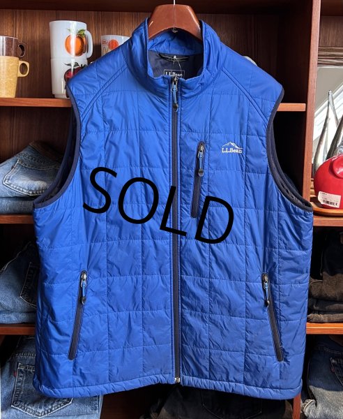 画像1: 【ビンテージ】【L.L.bean】【L.L.ビーン】青【左胸刺繍ロゴ】プリマロフト【ベスト】【サイズXL】  (1)
