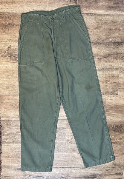 画像3: 【70's】【米軍実物】【ビンテージ】【U.S.ARMY】OG107【UFOボタン】Wステッチ【ボタンフライ】【ベイカーパンツ】【ユーティリティパンツ】【32x33】  (3)