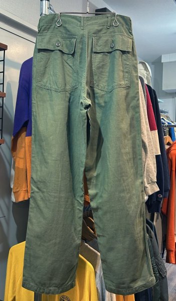 画像5: 70's【米軍実物】【ビンテージ】【ベイカーパンツ】UFOボタン Wステッチ OG107【ユーティリティパンツ】【32×33】  (5)