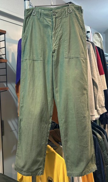 画像2: 70's【米軍実物】【ビンテージ】【ベイカーパンツ】UFOボタン Wステッチ OG107【ユーティリティパンツ】【32×33】  (2)