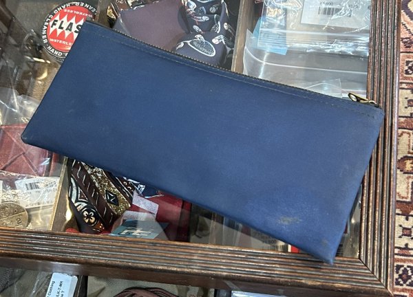 画像3: ビンテージ【THE MERCHANTS NATIONAL BANK & TRUST COMPANY】【バッグ】【ポーチ】  (3)