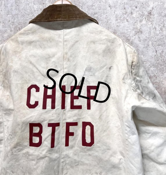 画像5: 70's【ビンテージ】【GLOBE】【白×裏地赤チェック】CHIEF BTFD【ファイヤーマンコート】ジャケット【US42】   (5)