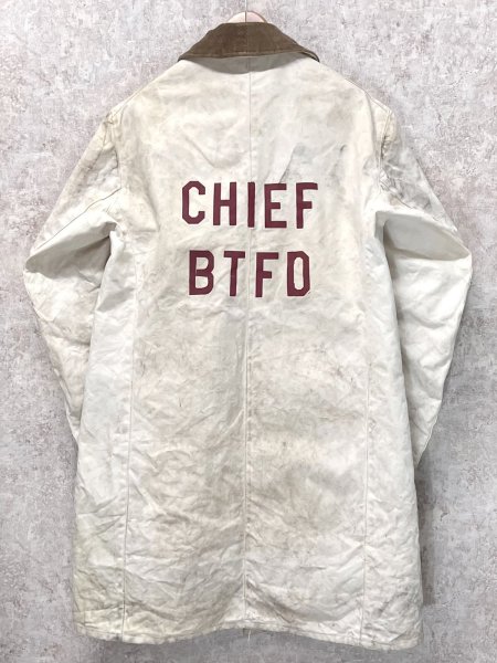 画像4: 70's【ビンテージ】【GLOBE】【白×裏地赤チェック】CHIEF BTFD【ファイヤーマンコート】ジャケット【US42】   (4)