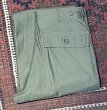 画像1: デッドストック【60's】【米軍実物】U.S.ARMY【ビンテージ】OG107【ベイカーパンツ】サイドアジャスター付き【ユーティリティパンツ】【32ｘ33】  (1)