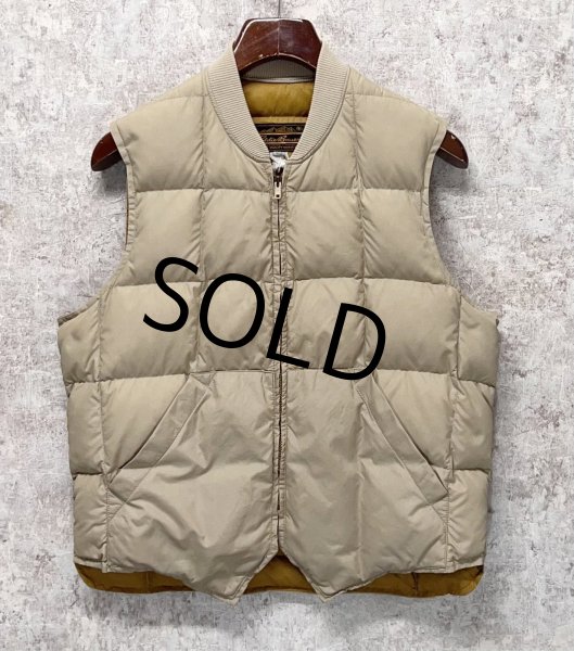 画像1: 〜80's【ビンテージ】【Eddie Bauer】【エディーバウアー】【ベージュ】スカイライナー 黒タグ ダウン【ダウンベスト】【US40】  (1)