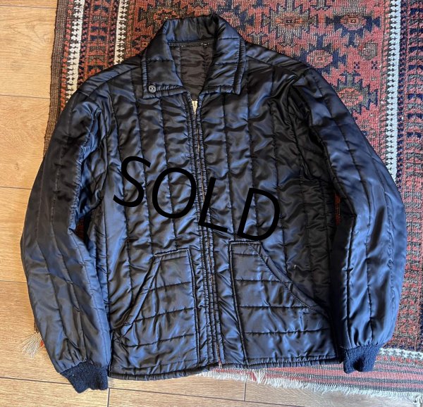 画像1: 【〜60’ｓ】【ビンテージ】【黒】無地【ライトダウン】サイズＭ程度  (1)