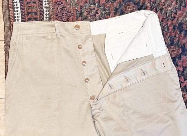 画像5: デッドストック 【40's】【ビンテージ】U.S.ARMY【米軍実物】M-45【45カーキ】４５カーキ【チノパンツ】ダブルステッチ【片玉縁】【３４Ｘ３３】  (5)