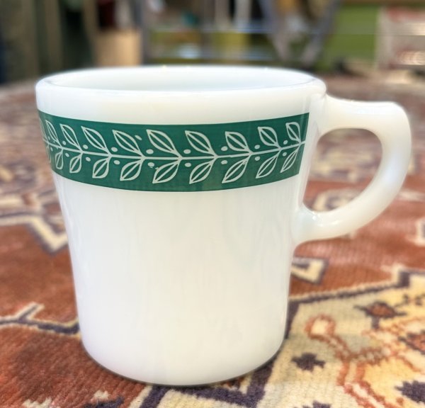 画像1: アンティーク【PYREX】パイレックス【オールドパイレックス】【グリーンローレル】ミルクマグ【マグカップ】 (1)