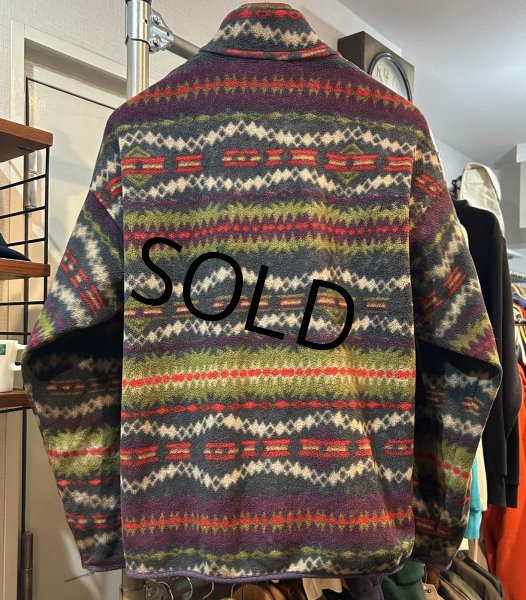 画像3: 90s ビンテージ【パタゴニア】patagonia【雪無し】紫x緑xエンジ【サカジャウィア柄】【スナップT】【フリースプルオーバー】【サイズL】  (3)