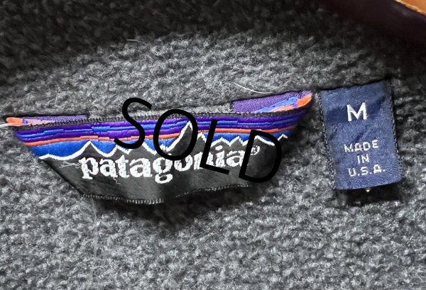 画像2: 90's USA製【パタゴニア】patagonia ナイロン【シェルドシンチラジャケット 】【赤×チャコール】【裏フリースブルゾン】【サイズM】  (2)