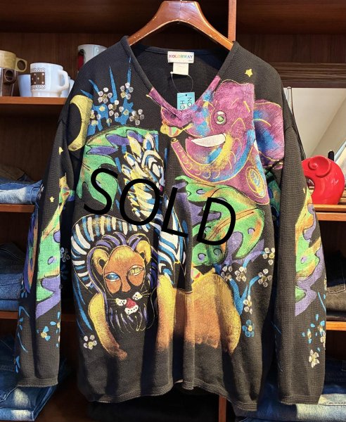画像1: 90's〜【USA製】ビンテージ【KOLORWAY】【動物】アニマル柄 ハンドペイント【Vネック】コットンセーター【サイズL】  (1)