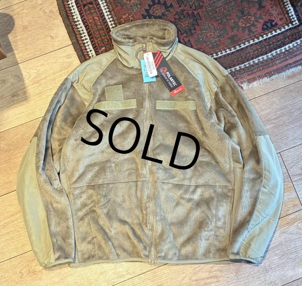 画像1: デッドストック 米軍実物【ECWCS】GEN3【Polartec】ポーラテック タンカラー フリースジャケット 【M-R】  (1)