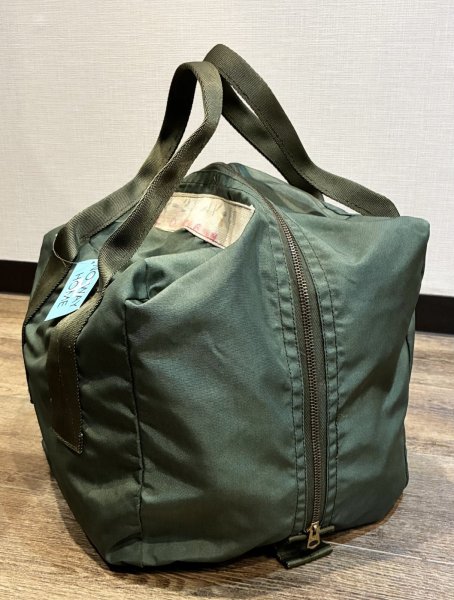 画像3: 〜60's【ビンテージ】【米軍実物】U.S.NAVY【USN？】ナイロン VP-22 AV-EQ【ヘルメットバッグ】  (3)