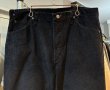 画像4: 90’s ビンテージ【USA製】Wrangler【ラングラー】【黒・ブラック】【コーデュロイパンツ】【36X32】  (4)