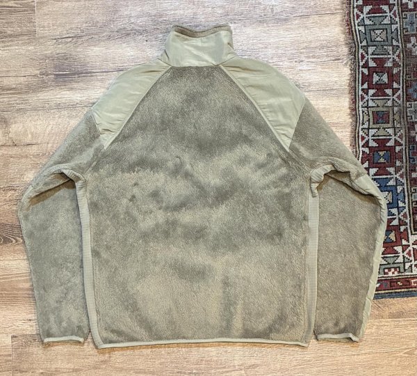 画像3: ビンテージ【米軍実物】U.S.ARMY【ECWCS】GEN3【Polartec】【ポーラテック】【コヨーテ】タンカラー【フリースジャケット】【M-R】  (3)