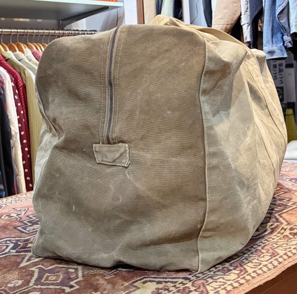 画像3: 40's〜【WW2】【ビンテージ】【米軍実物】【U.S.NAVY】ステンシル入り【パラシュートバッグ】  (3)