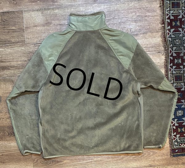 画像3: ビンテージ【米軍実物】U,S,ARMY【ECWCS】GEN3【Polartec】【ポーラテック】【コヨーテ】タンカラー【フリースジャケット】【M-R】  (3)